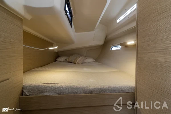 Hanse 388 - Yacht Charter Sailica