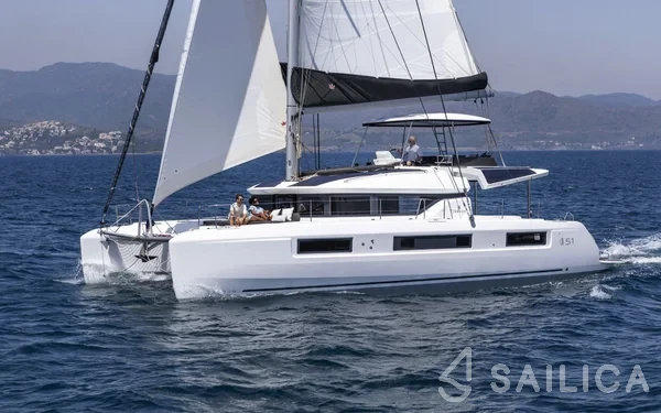 Lagoon 51 - Yacht Charter Sailica