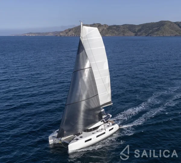 Lagoon 51 - Yacht Charter Sailica