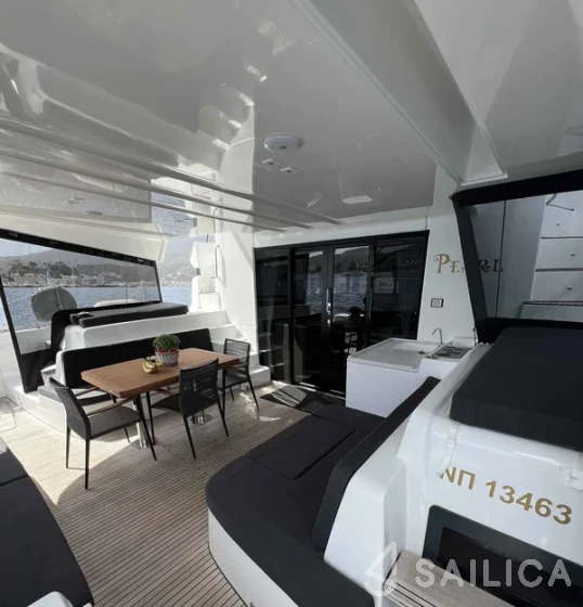 Lagoon 51 - Yacht Charter Sailica