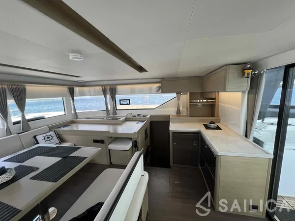 Lagoon 51 - Yacht Charter Sailica