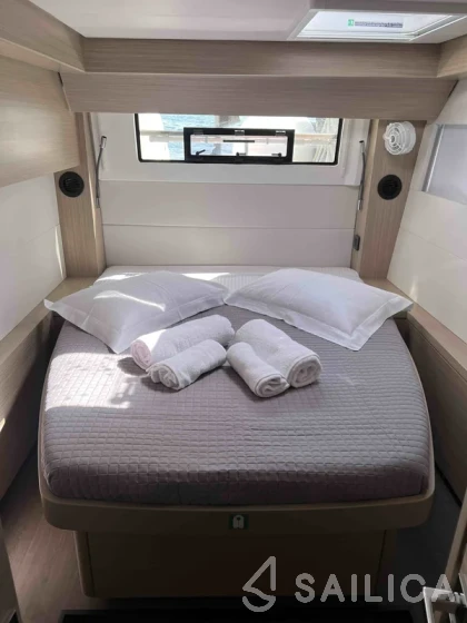 Lagoon 51 - Yacht Charter Sailica