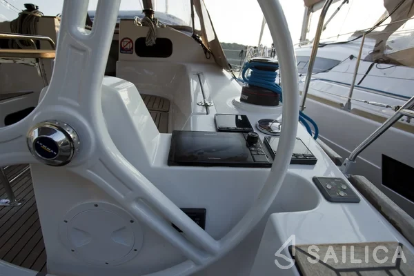 Elan 40 Impression - Yacht Charter Sailica
