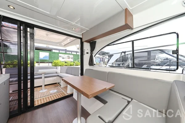 Antares 11 Fly OB - Yacht Charter Sailica