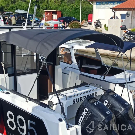 Merry Fisher 895 - Yacht Charter Sailica