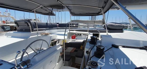 Elba 45 - Yacht Charter Sailica