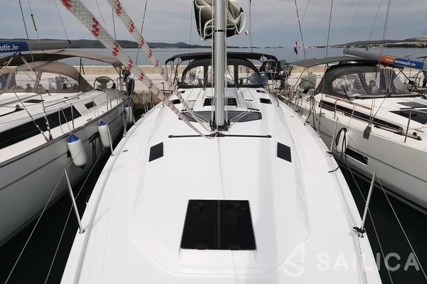 Elan 45 Impression - Yacht Charter Sailica