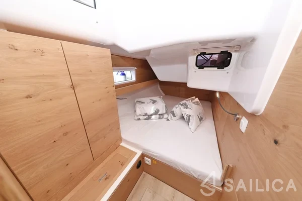 Elan 45 Impression - Yacht Charter Sailica