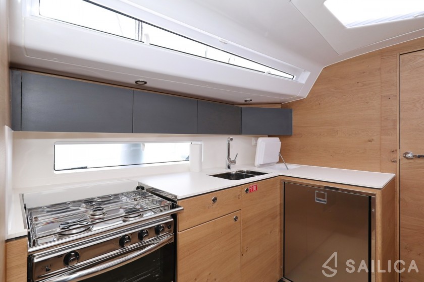 Elan 45 Impression - Yacht Charter Sailica