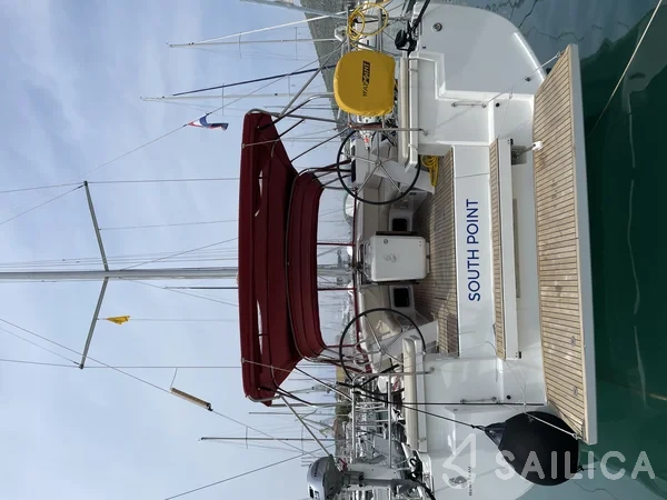 Oceanis 51.1 - Yacht Charter Sailica
