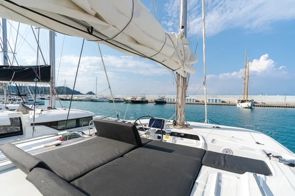 Lagoon 46  - Yacht Charter Sailica