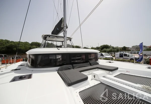 Lagoon 46  - Yacht Charter Sailica