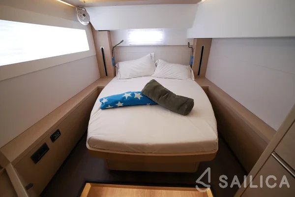 Lagoon 46  - Yacht Charter Sailica