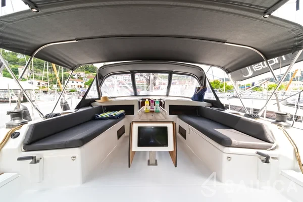 Dufour 470 - Yacht Charter Sailica