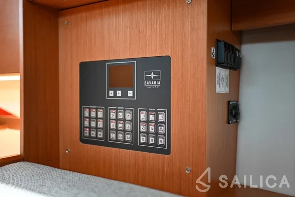 Bavaria C38 - Yacht Charter Sailica