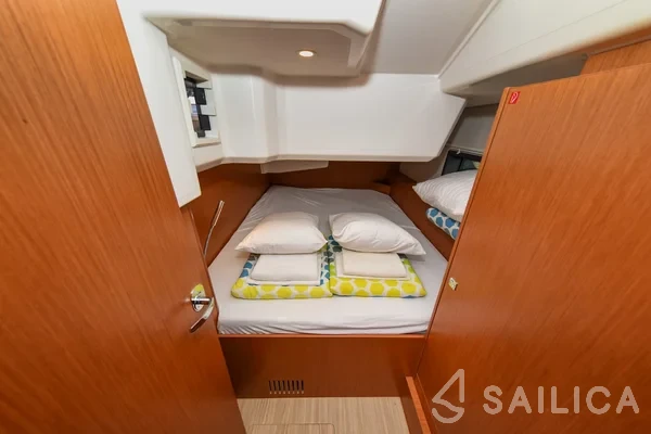 Bavaria C38 - Yacht Charter Sailica