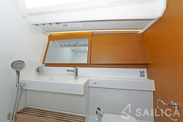 Sun Odyssey 440 - Yacht Charter Sailica
