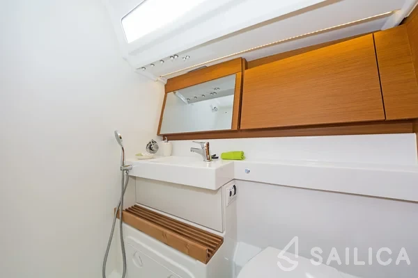 Sun Odyssey 440 - Yacht Charter Sailica