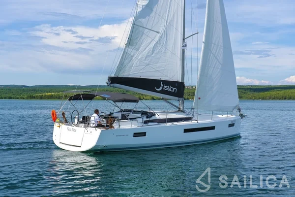 Sun Odyssey 490 - Yacht Charter Sailica