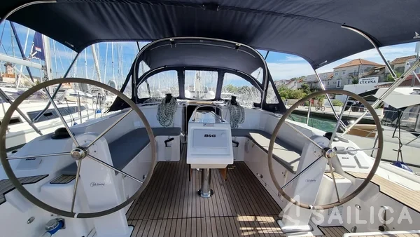 Bavaria C42 - Yacht Charter Sailica
