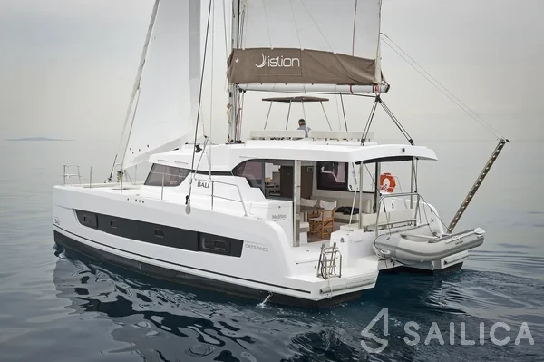Bali Catspace - Yacht Charter Sailica