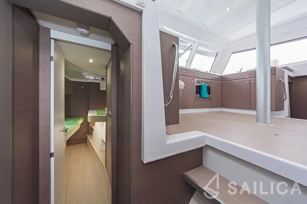 Bali Catspace - Yacht Charter Sailica