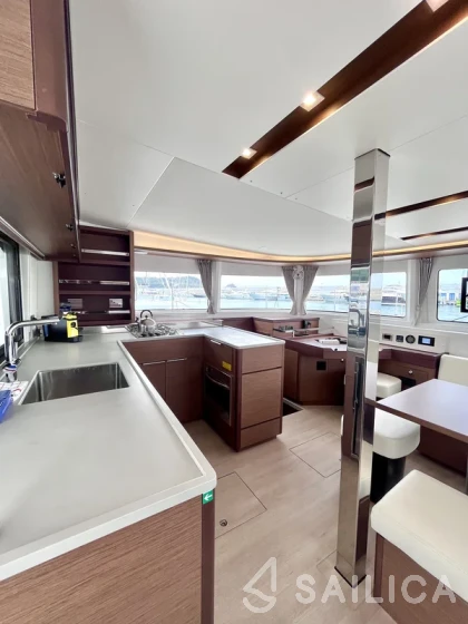 Lagoon 46  - Yacht Charter Sailica
