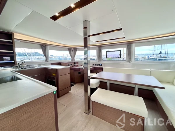 Lagoon 46  - Yacht Charter Sailica
