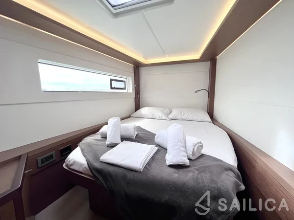 Lagoon 46  - Yacht Charter Sailica