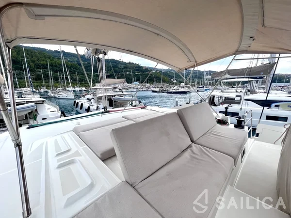Lagoon 46  - Yacht Charter Sailica