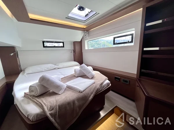 Lagoon 46  - Yacht Charter Sailica