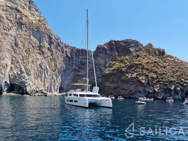 Dufour 48 - Yacht Charter Sailica