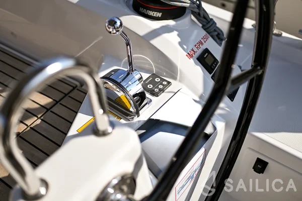 Oceanis 40.1 - Yacht Charter Sailica
