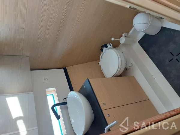 D&D Kufner 50 - Yacht Charter Sailica