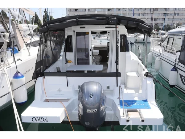 Merry Fisher 795 - Yacht Charter Sailica