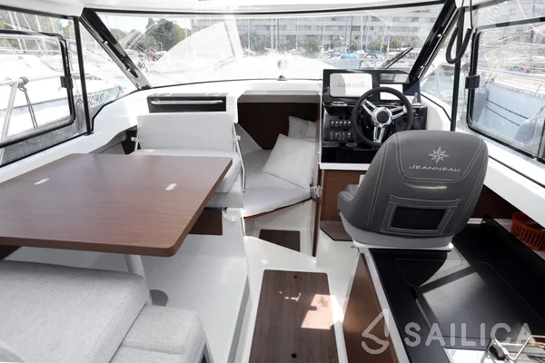 Merry Fisher 795 - Yacht Charter Sailica