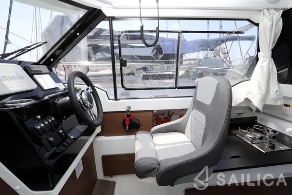 Merry Fisher 795 - Yacht Charter Sailica