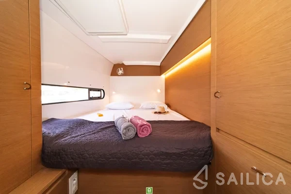 Excess 11 - Yacht Charter Sailica
