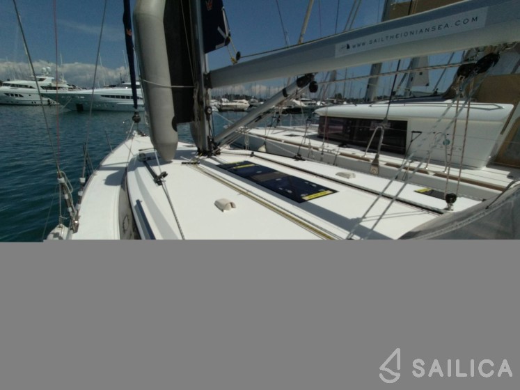Bavaria 51 Cruiser - Yacht Charter Sailica