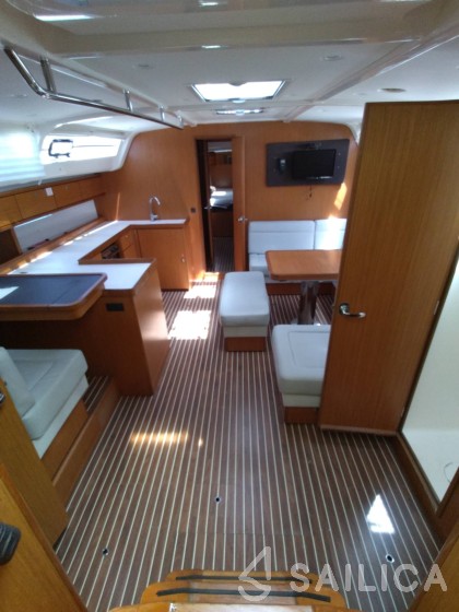 Bavaria 51 Cruiser - Yacht Charter Sailica