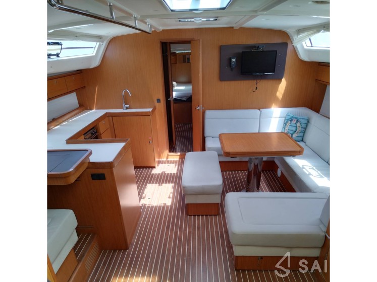 Bavaria 51 Cruiser - Yacht Charter Sailica