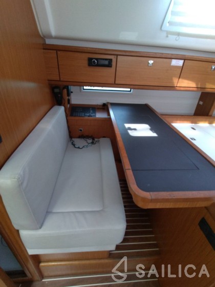 Bavaria 51 Cruiser - Yacht Charter Sailica