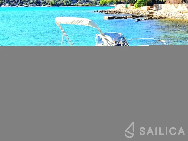 Key Largo 20 - Yacht Charter Sailica