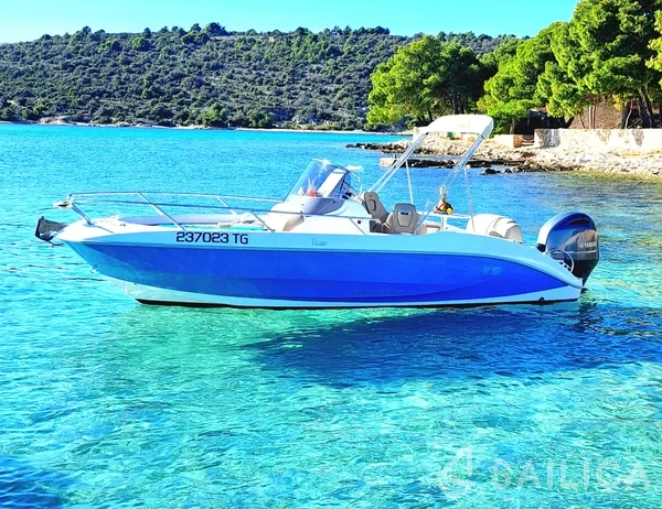 Key Largo 20 - Yacht Charter Sailica