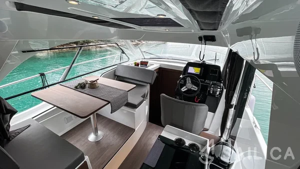 Antares 9 OB - Yacht Charter Sailica