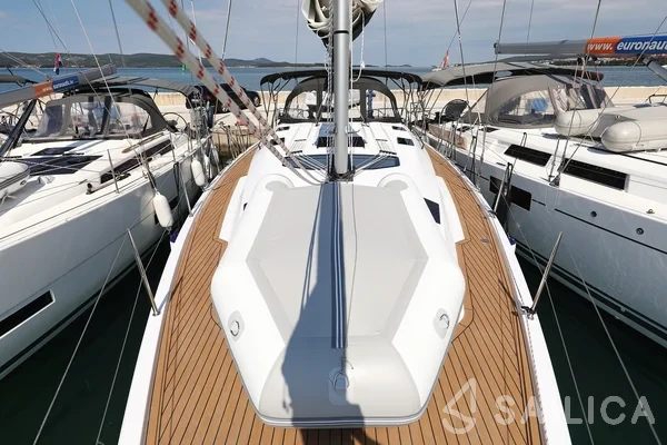 Elan 45 Impression - Yacht Charter Sailica