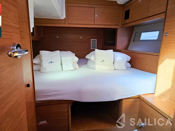 Dufour 530 - Yacht Charter Sailica