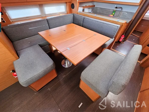 Dufour 530 - Yacht Charter Sailica