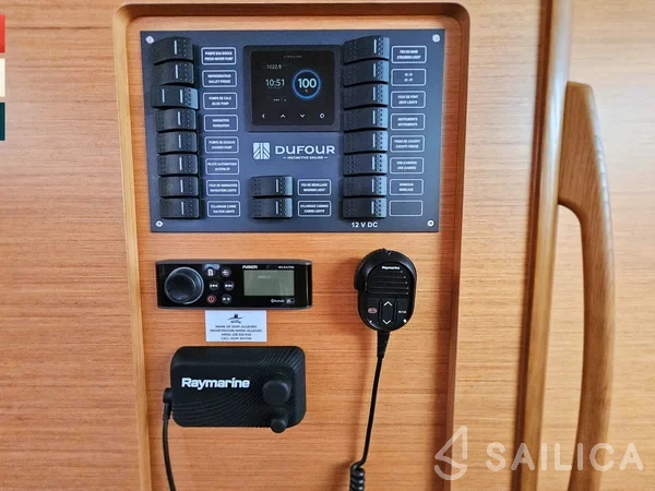 Dufour 530 - Yacht Charter Sailica