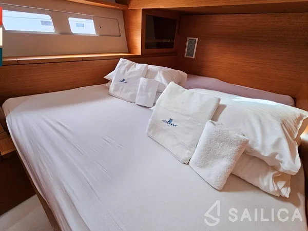 Dufour 530 - Yacht Charter Sailica